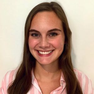 Meet your Posher, Caroline